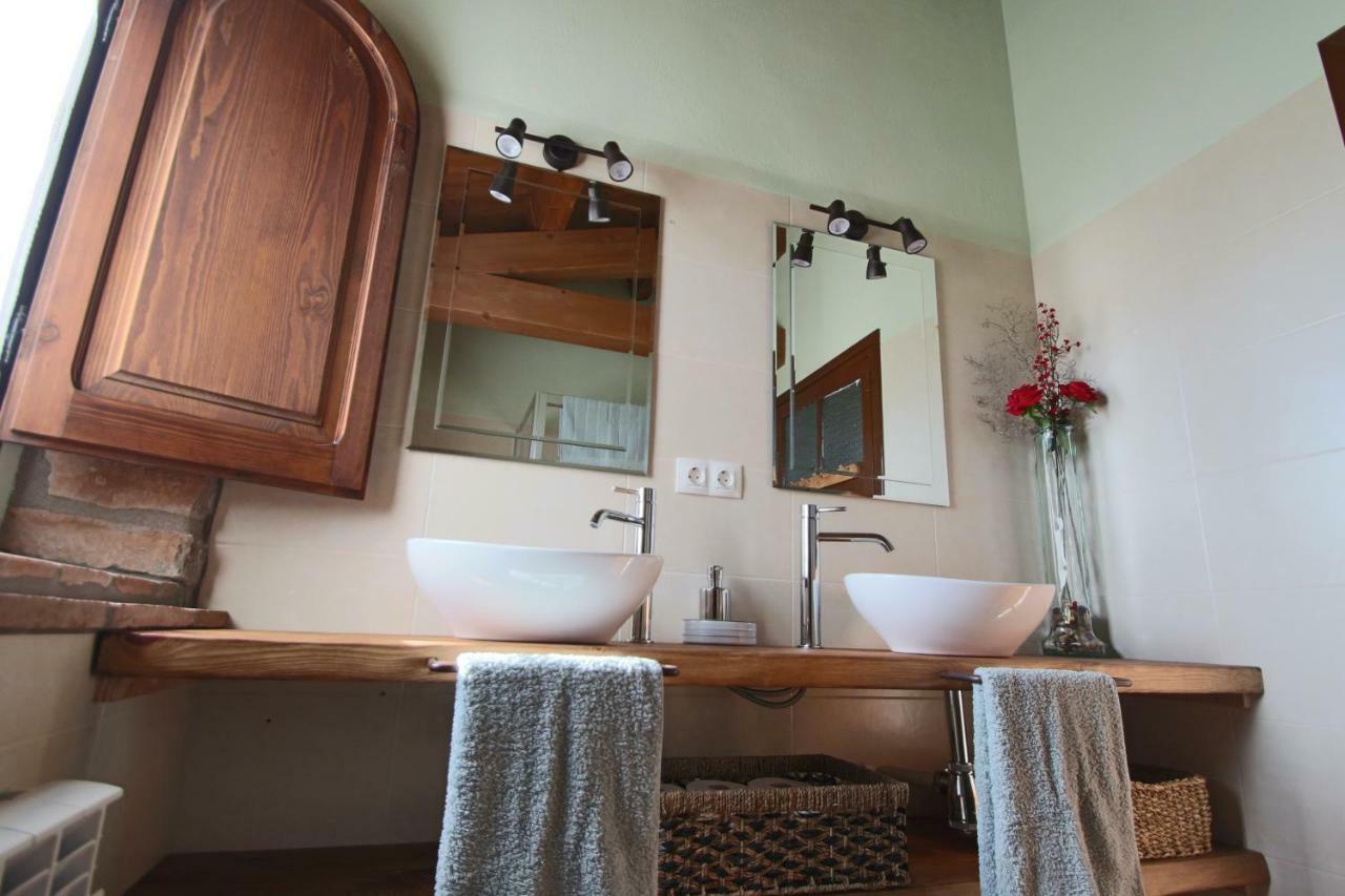 El Forn Rural Villa Montmajor Bagian luar foto